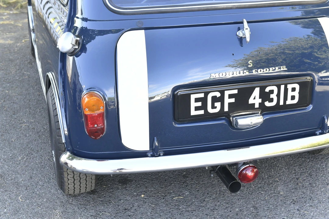 1964 Morris - Image 5 of 31