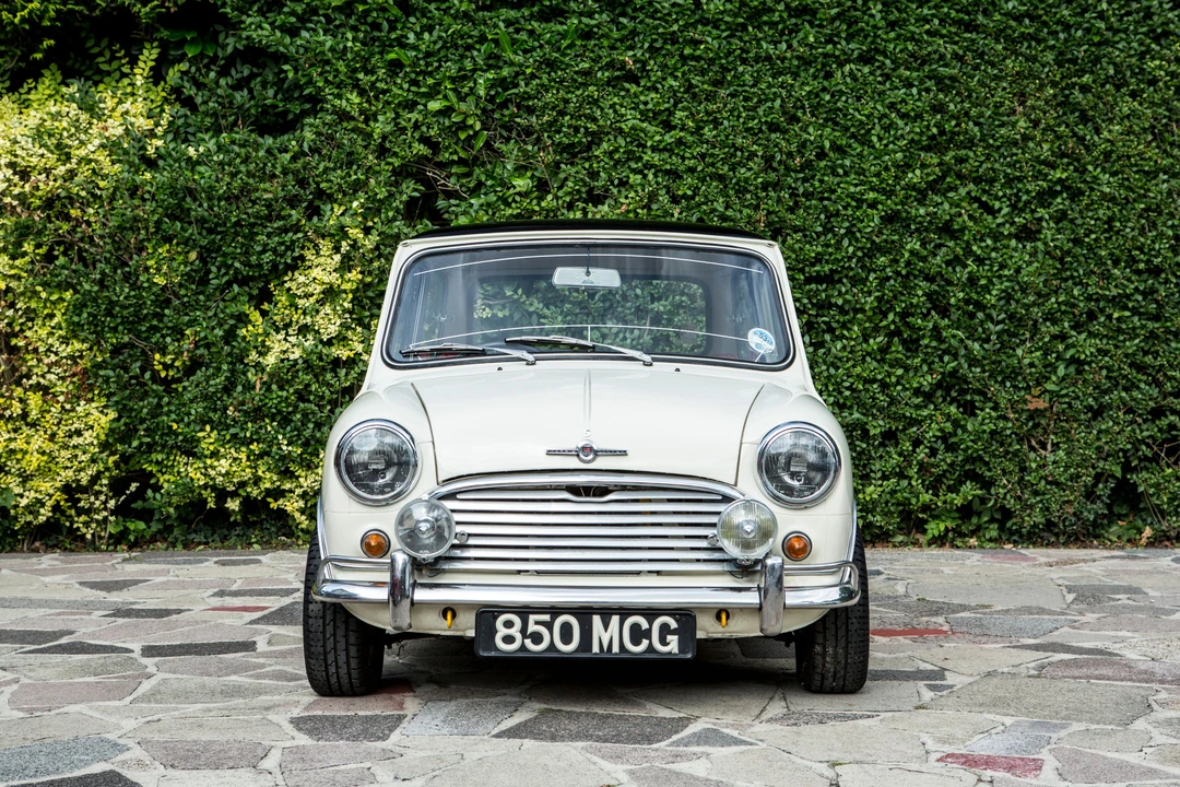 1964 Morris - Image 30 of 31