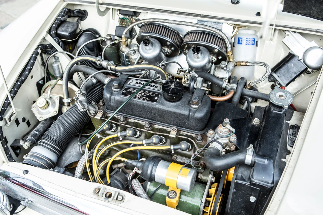 1964 Morris - Image 12 of 31