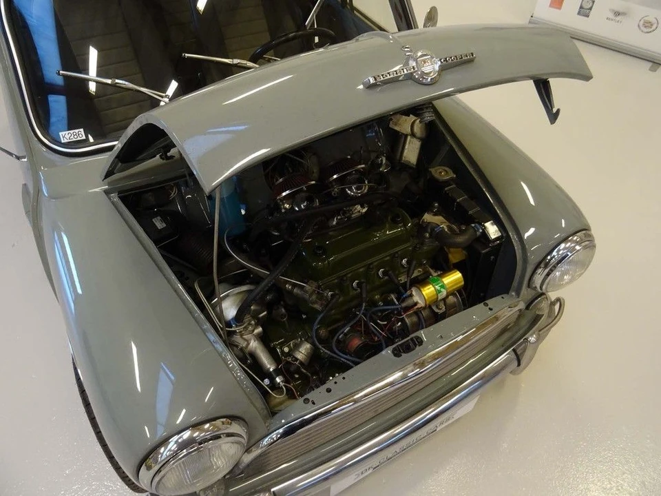 1964 Morris - Image 17 of 23