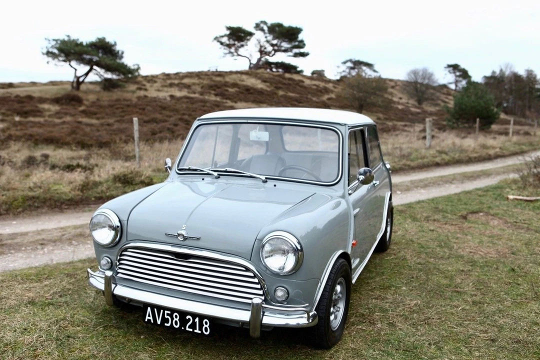1964 Morris - Image 7 of 23