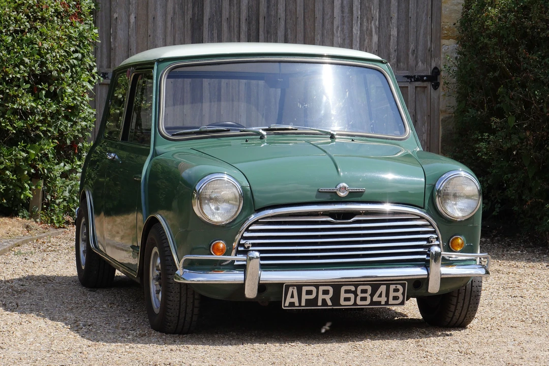 1964 Morris - Image 11 of 12