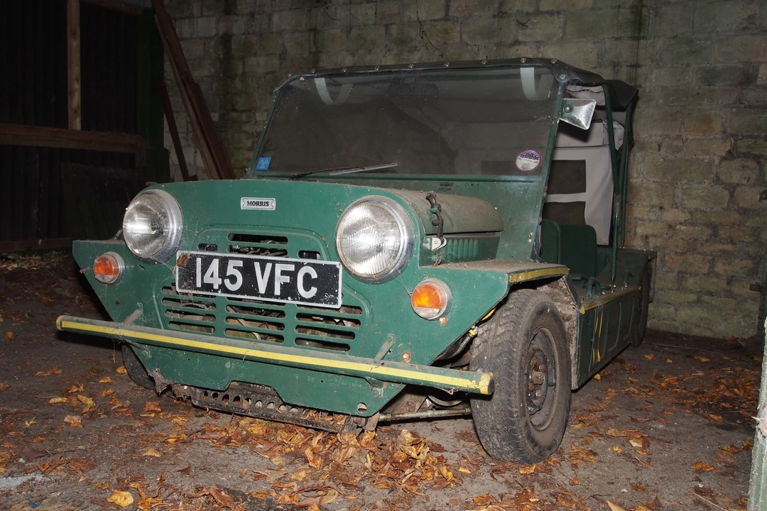 1964 Morris - Image 8 of 11