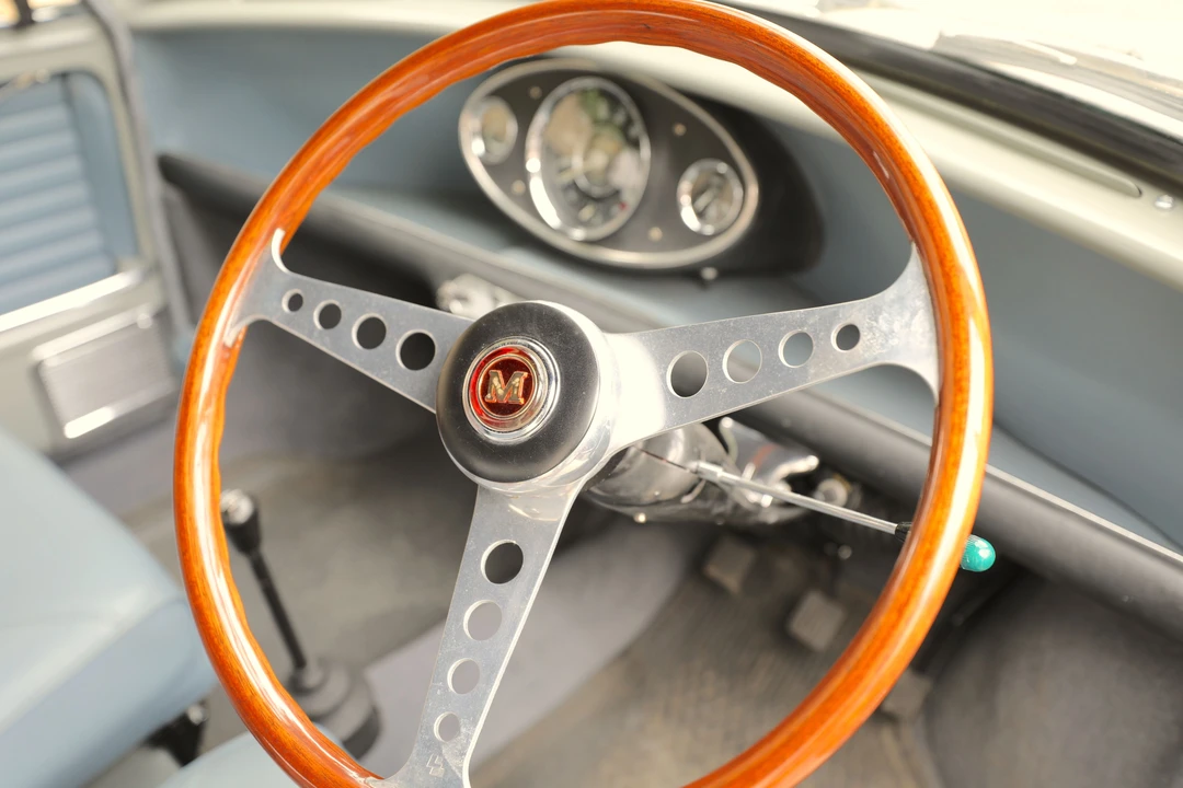 1964 Morris - Image 24 of 31
