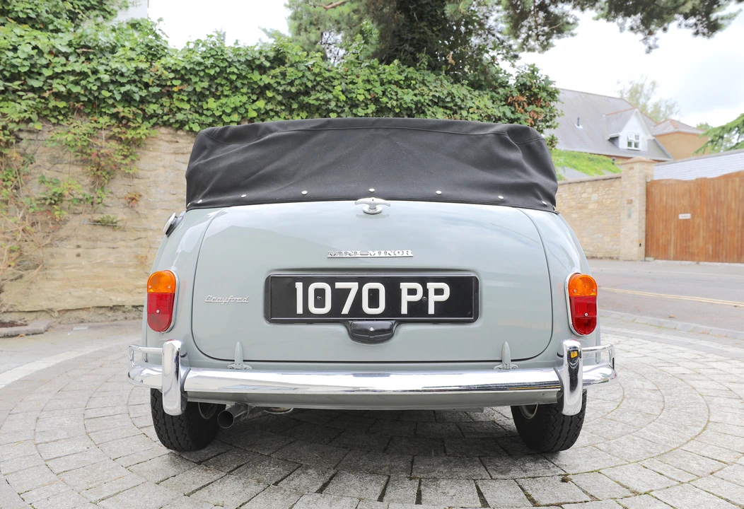 1964 Morris - Image 8 of 31