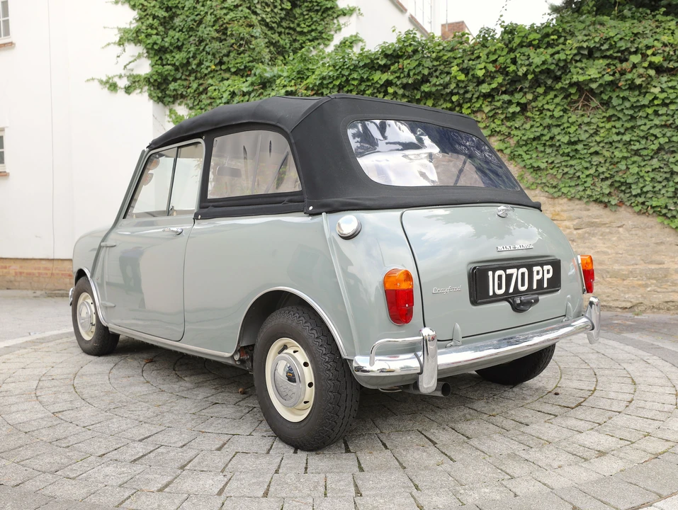 1964 Morris - Image 6 of 31