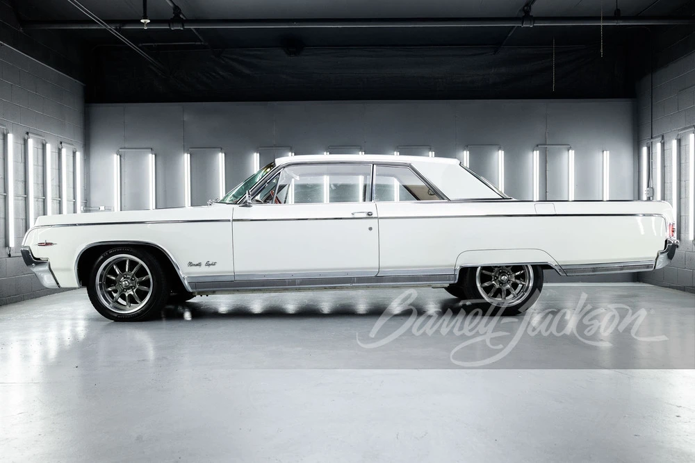 1964 Oldsmobile 98 - Image 5 of 5