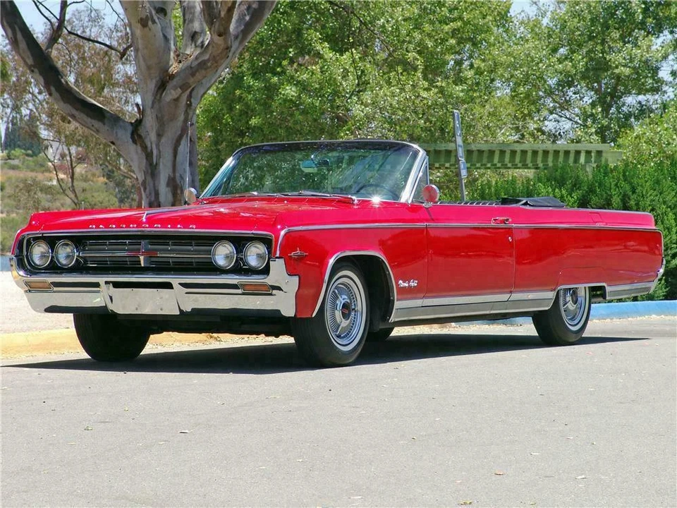 1964 Oldsmobile 98 - Image 2 of 4