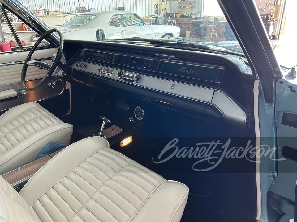1964 Oldsmobile Starfire - Image 7 of 31