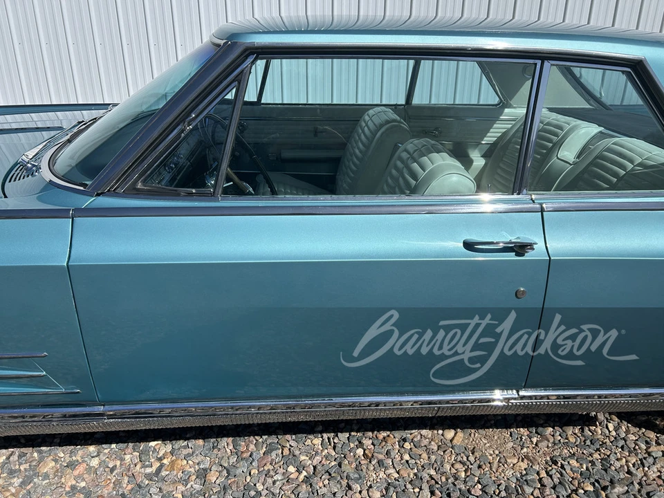 1964 Oldsmobile Starfire - Image 19 of 31