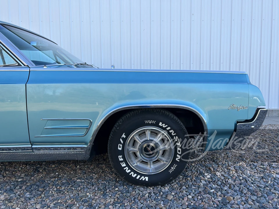 1964 Oldsmobile Starfire - Image 26 of 31