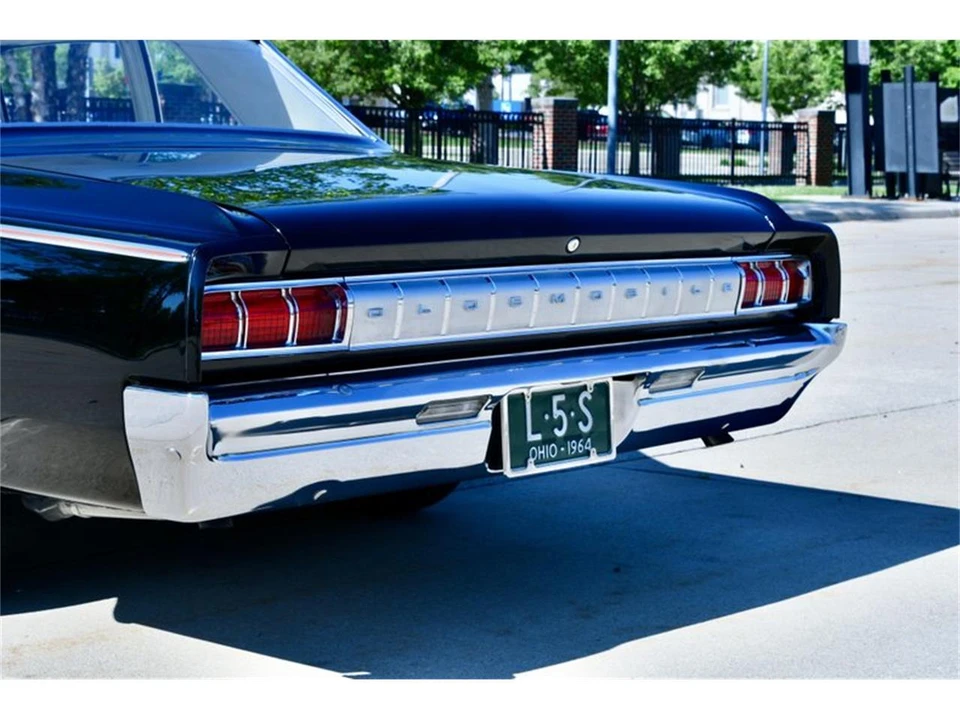 1964 Oldsmobile - Image 26 of 31