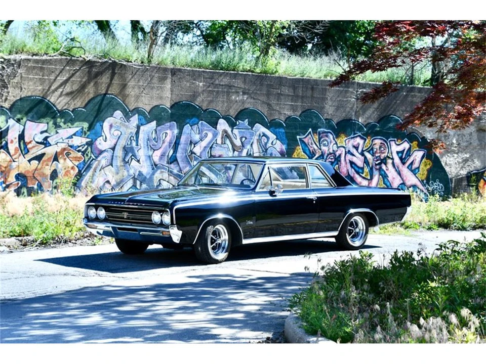 1964 Oldsmobile - Image 4 of 31
