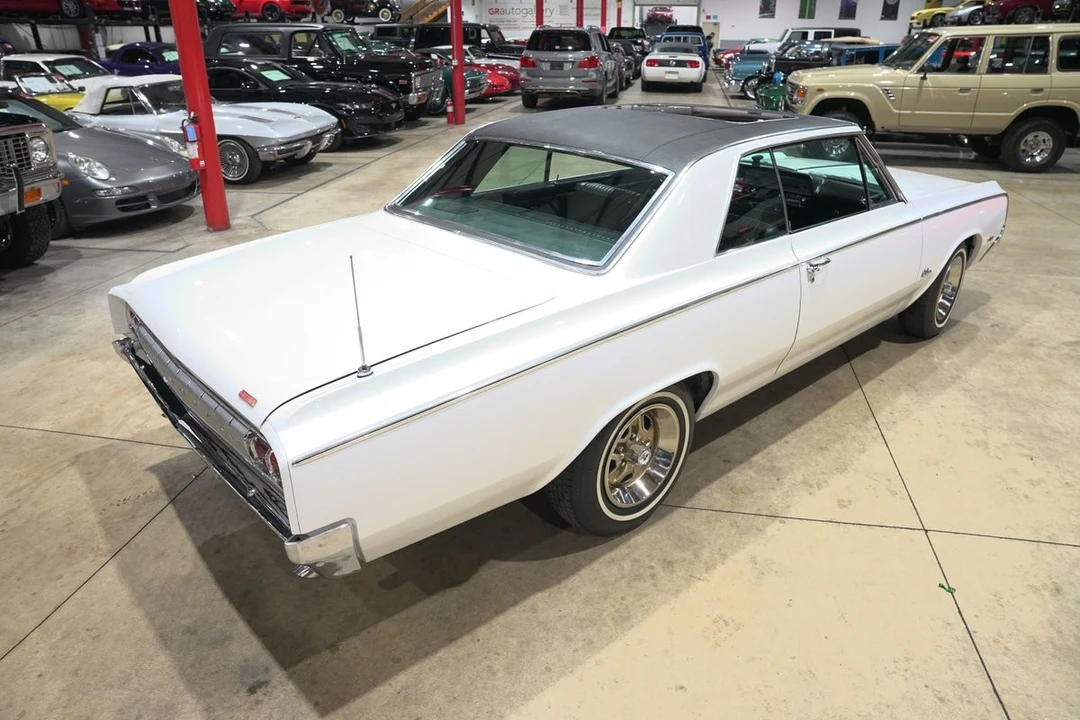 1964 Oldsmobile 442 1st Gen - Image 17 of 21