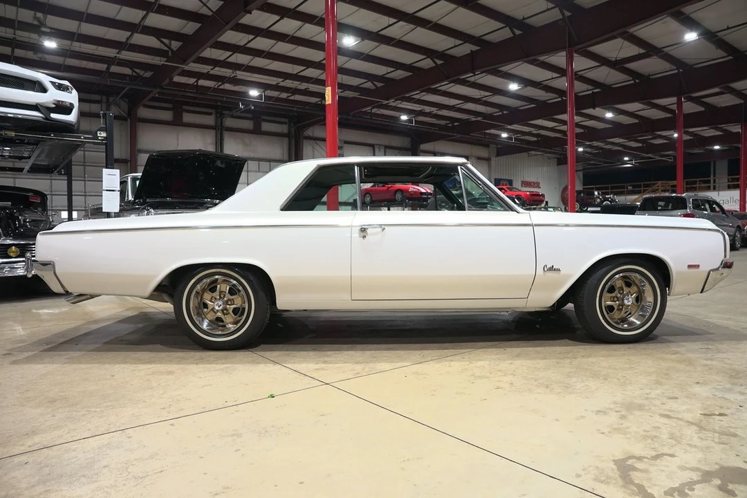 1964 Oldsmobile 442 1st Gen - Image 10 of 12