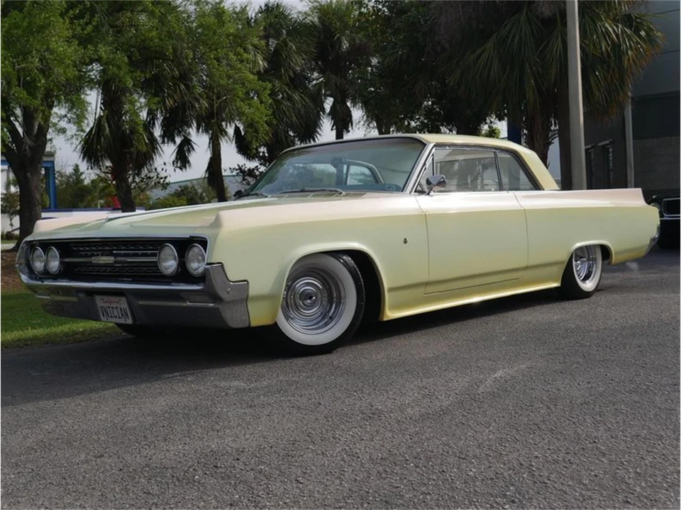 1964 Oldsmobile 88 - Image 7 of 31