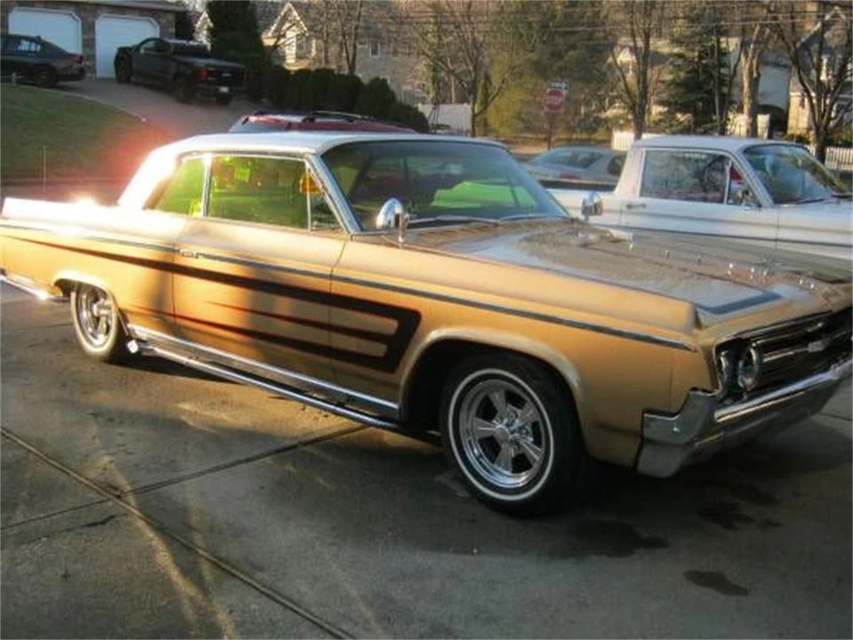 1964 Oldsmobile 88 - Image 10 of 11
