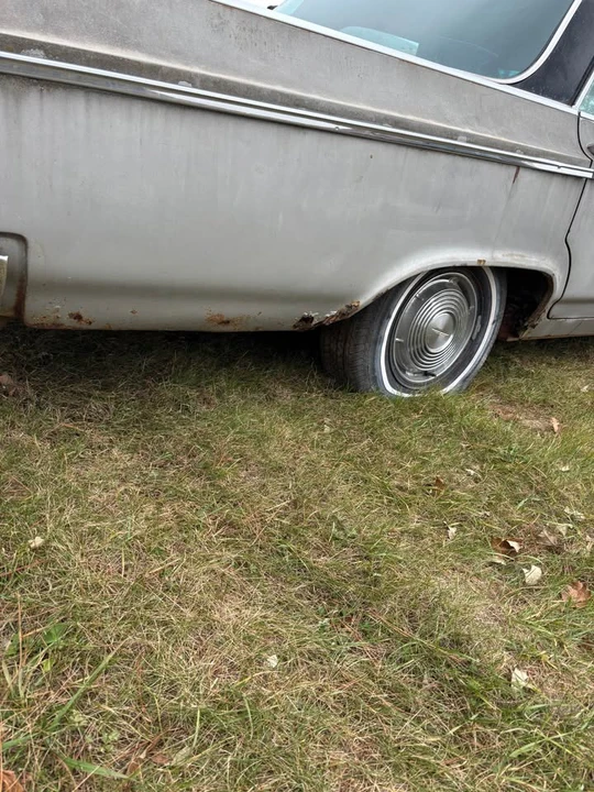 1964 Oldsmobile 88 - Image 9 of 13