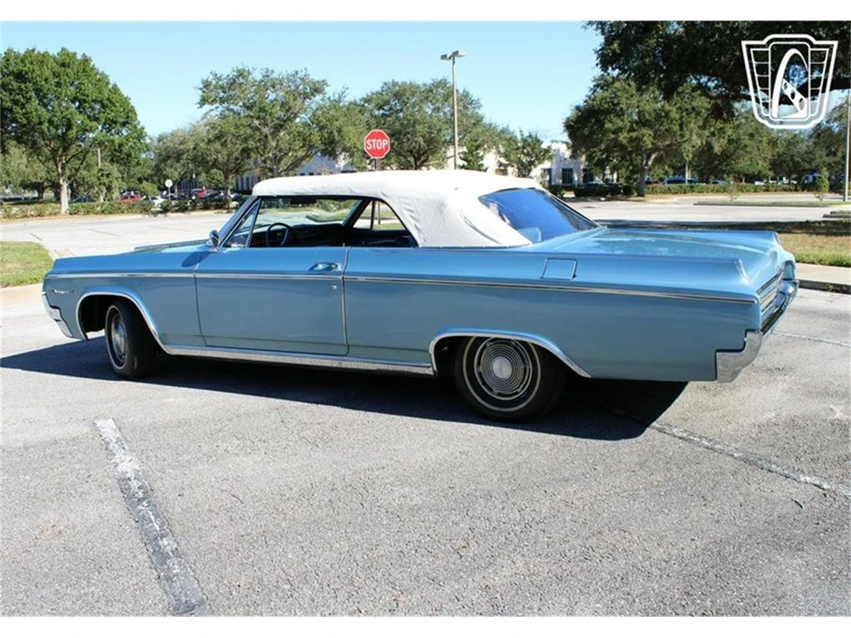 1964 Oldsmobile 88 - Image 9 of 31