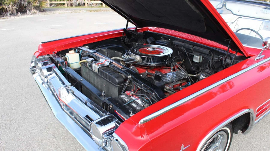 1964 Oldsmobile 88 - Image 10 of 31