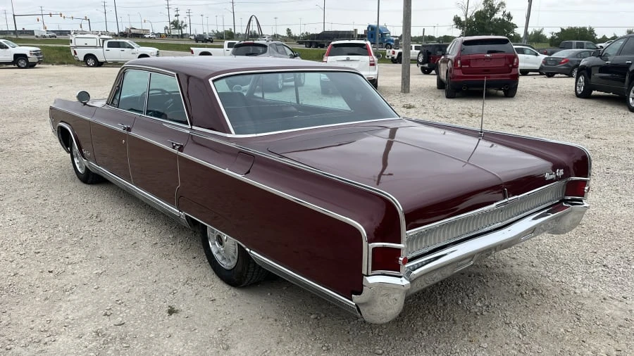 1964 Oldsmobile 98 - Image 3 of 17