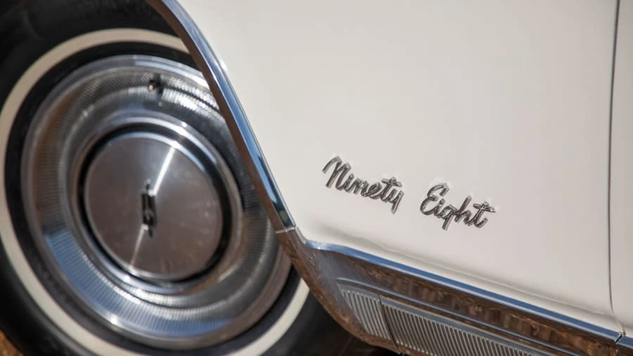 1964 Oldsmobile 98 - Image 9 of 20