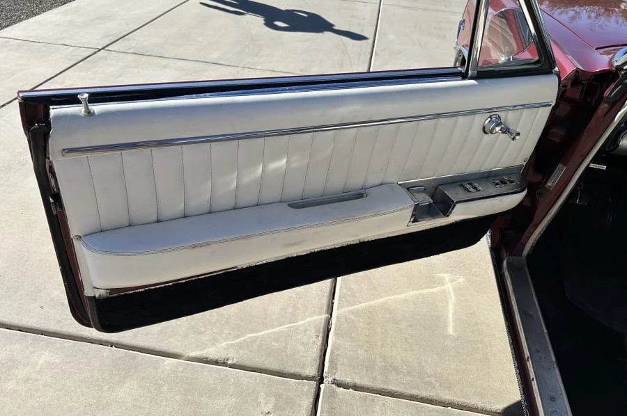 1964 Oldsmobile 98 - Image 13 of 21