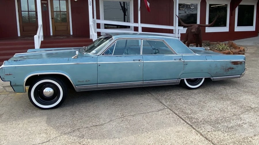 1964 Oldsmobile 98 - Image 4 of 10