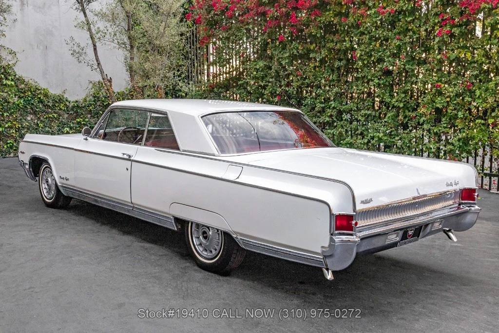 1964 Oldsmobile 98 - Image 7 of 12