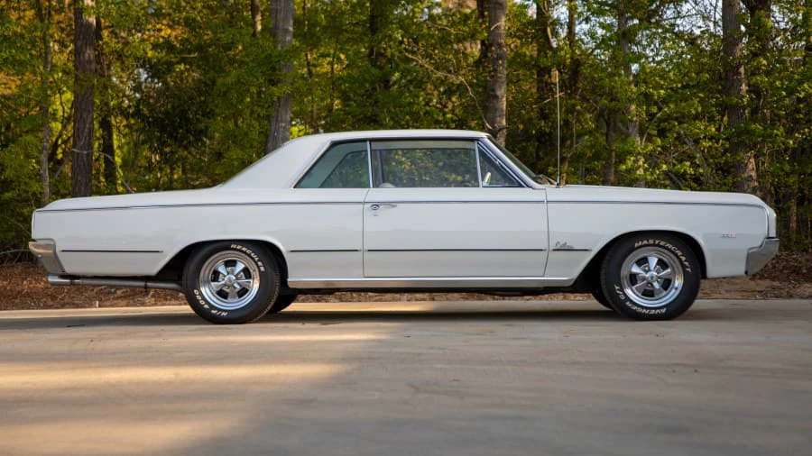 1964 Oldsmobile Cutlass 2nd Gen - Image 8 of 29