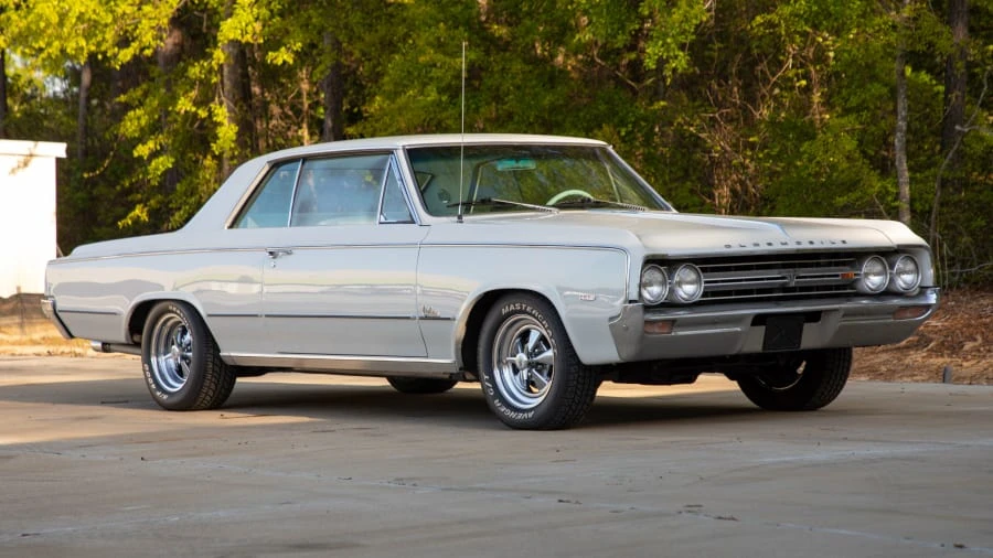 1964 Oldsmobile Cutlass 2nd Gen - Image 12 of 29