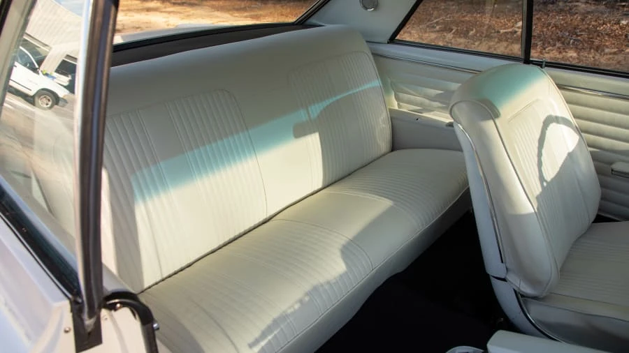 1964 Oldsmobile Cutlass 2nd Gen - Image 25 of 29