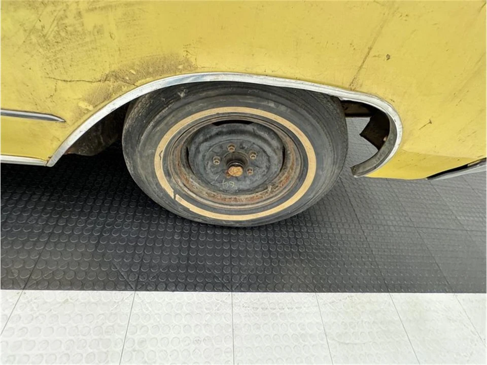 1964 Oldsmobile Cutlass 2nd Gen - Image 22 of 31