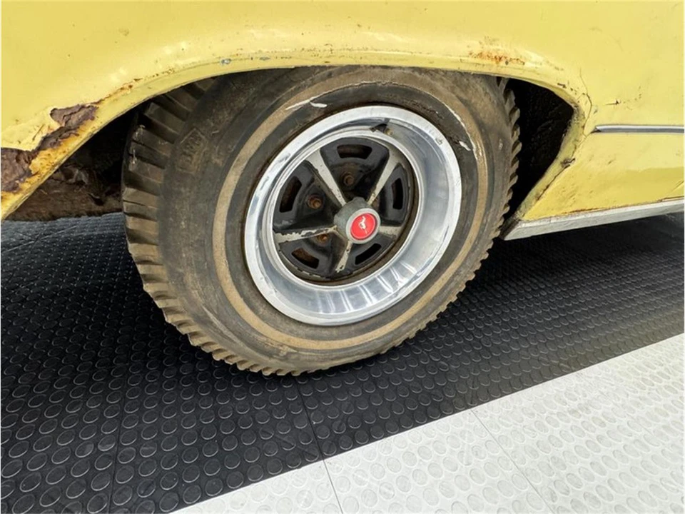 1964 Oldsmobile Cutlass 2nd Gen - Image 20 of 31