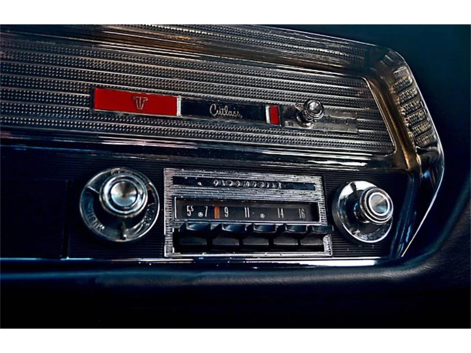 1964 Oldsmobile Cutlass 2nd Gen - Image 9 of 13