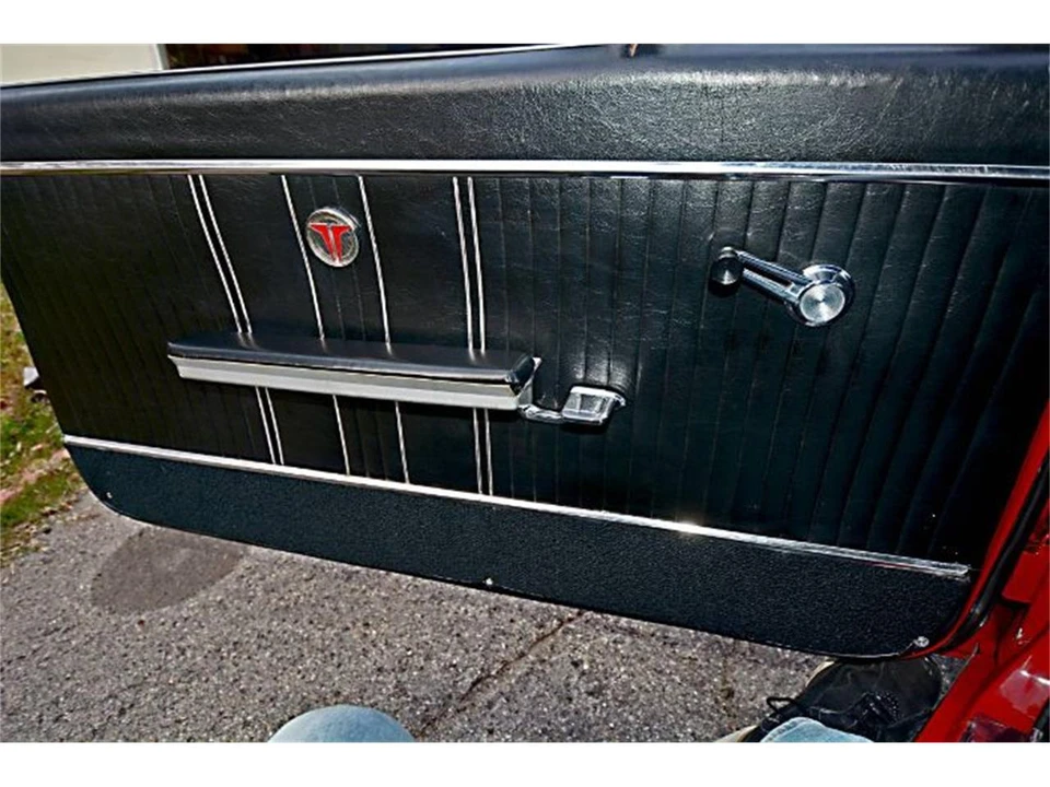 1964 Oldsmobile Cutlass 2nd Gen - Image 11 of 13
