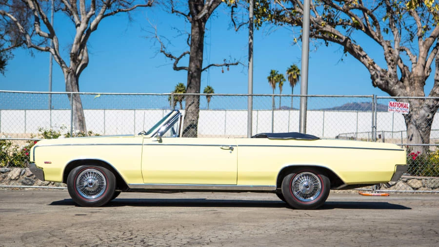 1964 Oldsmobile Cutlass 2nd Gen - Image 2 of 14