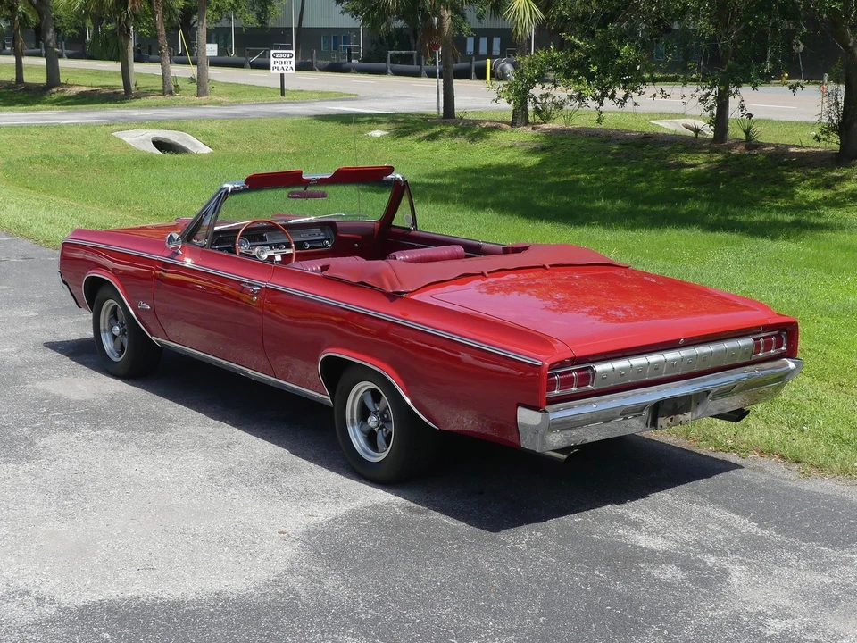 1964 Oldsmobile Cutlass 2nd Gen - Image 14 of 21