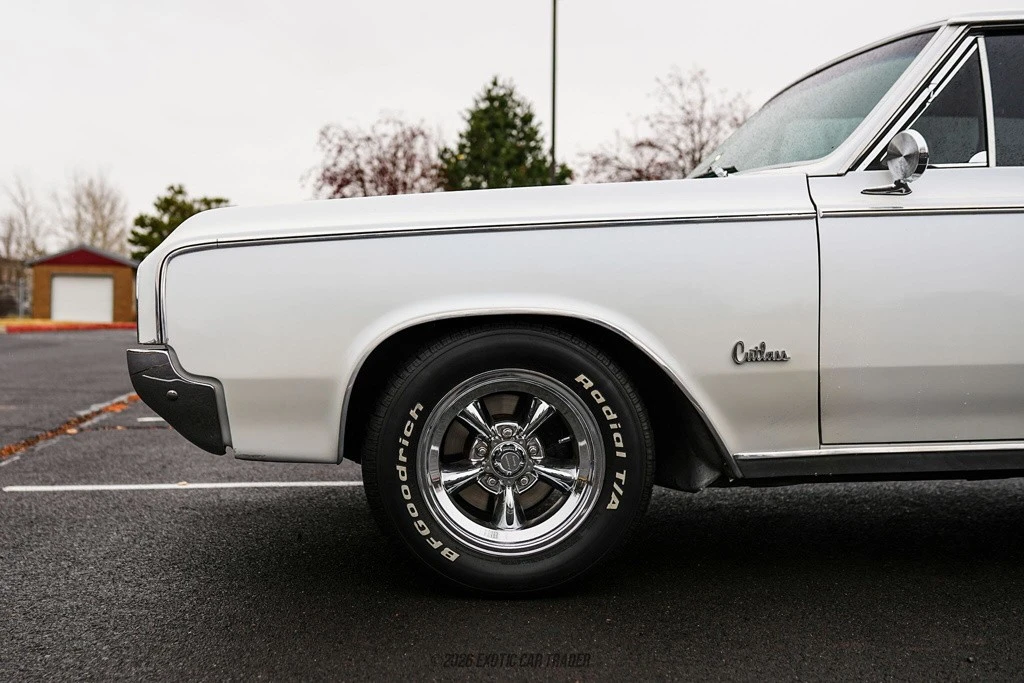 1964 Oldsmobile F-85 & Jetfire - Image 4 of 12