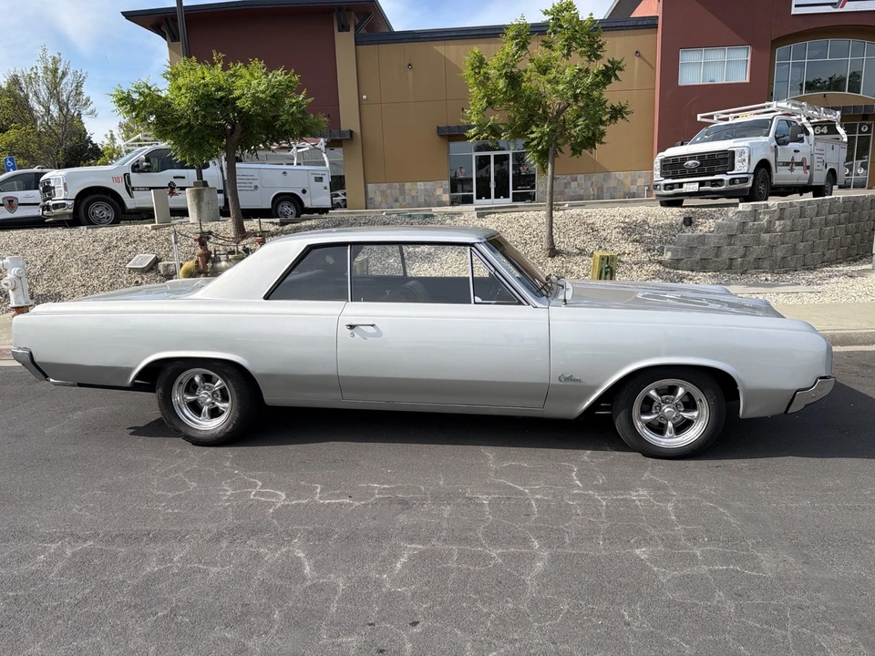 1964 Oldsmobile F-85 & Jetfire - Image 8 of 21