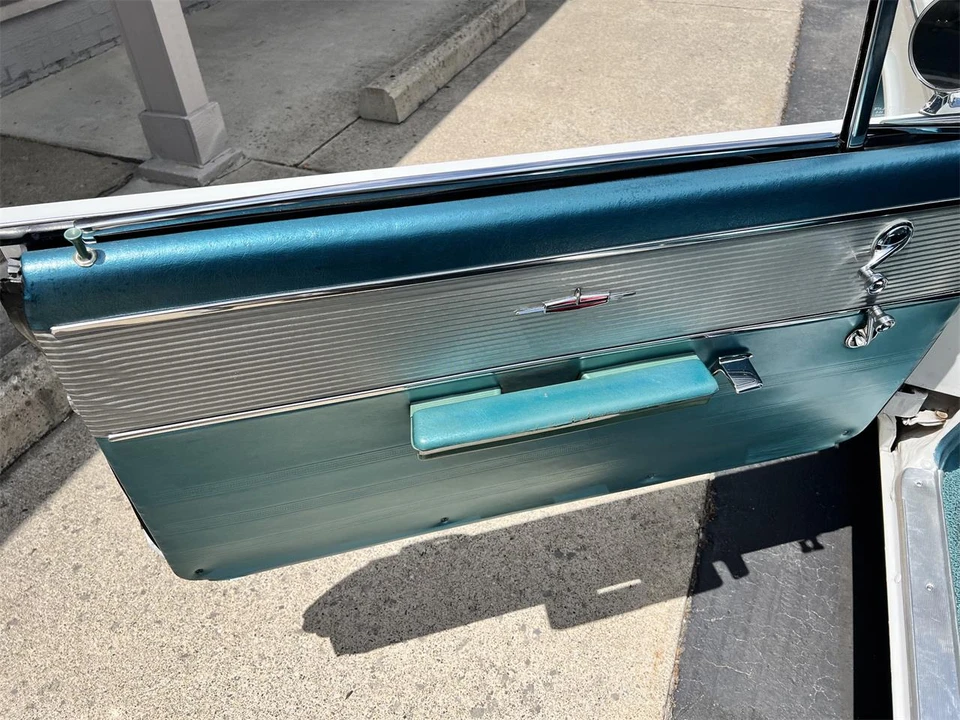1964 Oldsmobile 88 - Image 13 of 28