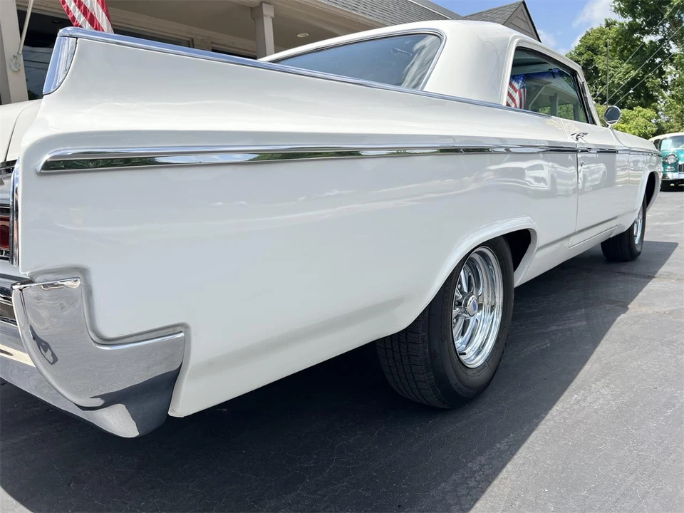 1964 Oldsmobile 88 - Image 21 of 28