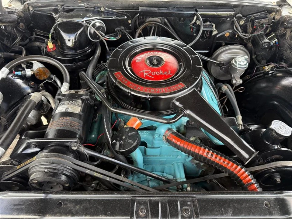 1964 Oldsmobile 88 - Image 11 of 31