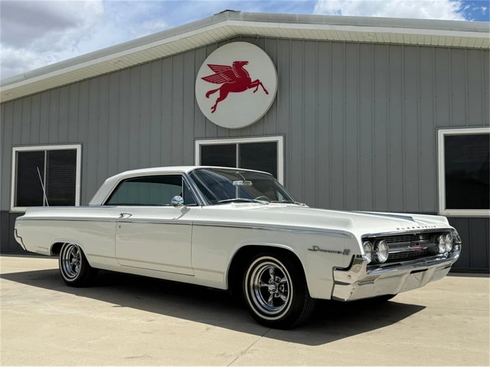 1964 Oldsmobile 88 - Image 22 of 31