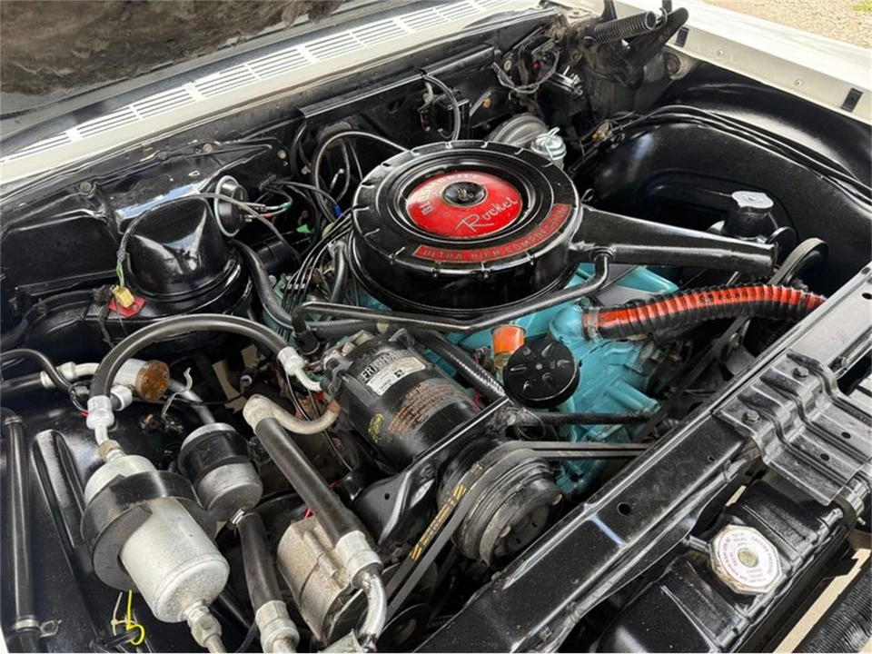 1964 Oldsmobile 88 - Image 10 of 31