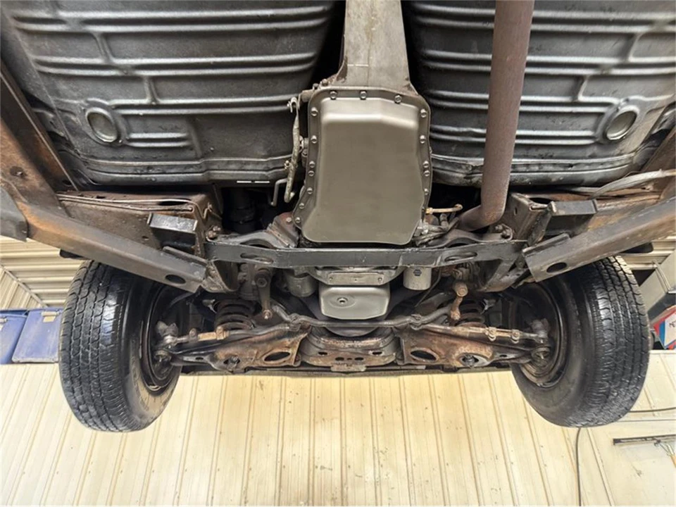 1964 Oldsmobile 88 - Image 20 of 31