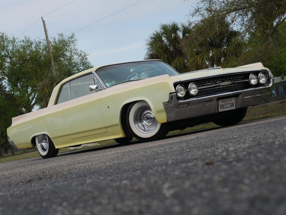 1964 Oldsmobile 88 - Image 3 of 21