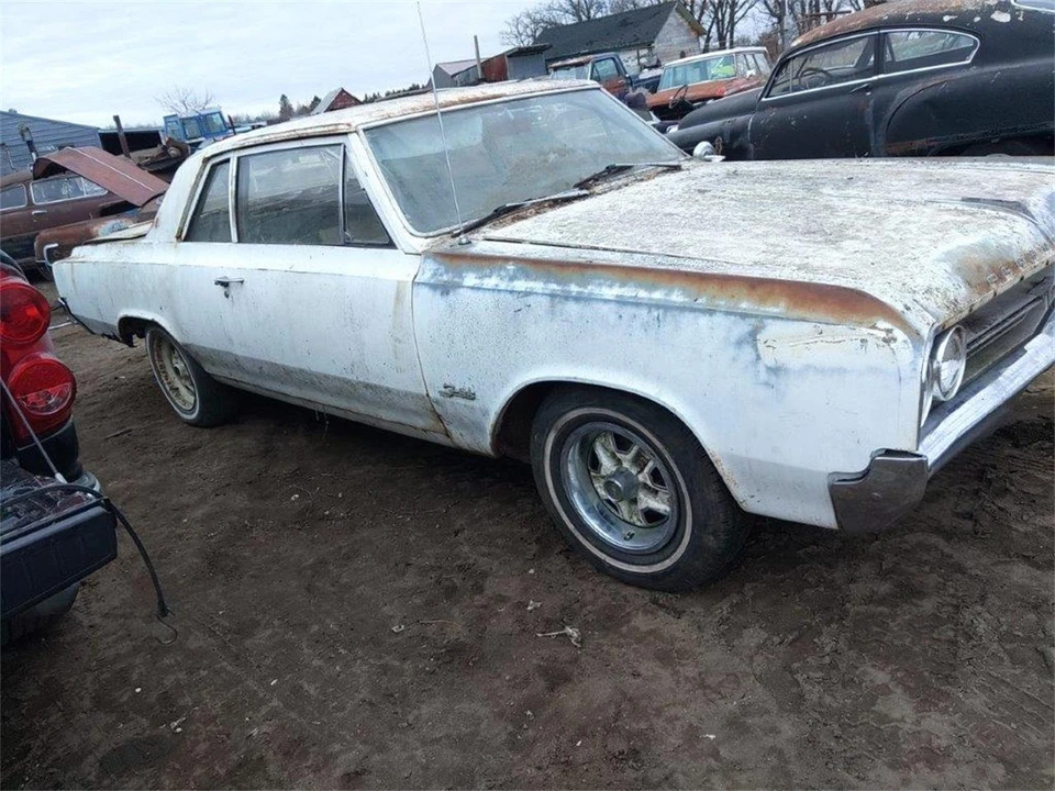 1964 Oldsmobile Cutlass 2nd Gen - Image 3 of 13