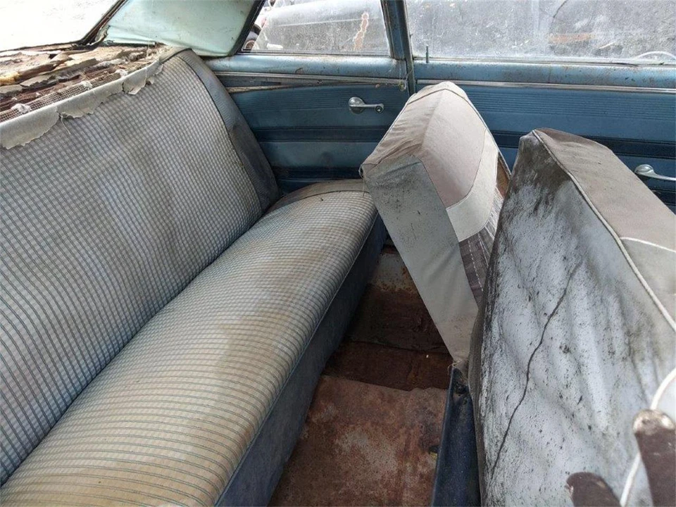 1964 Oldsmobile Cutlass 2nd Gen - Image 10 of 13