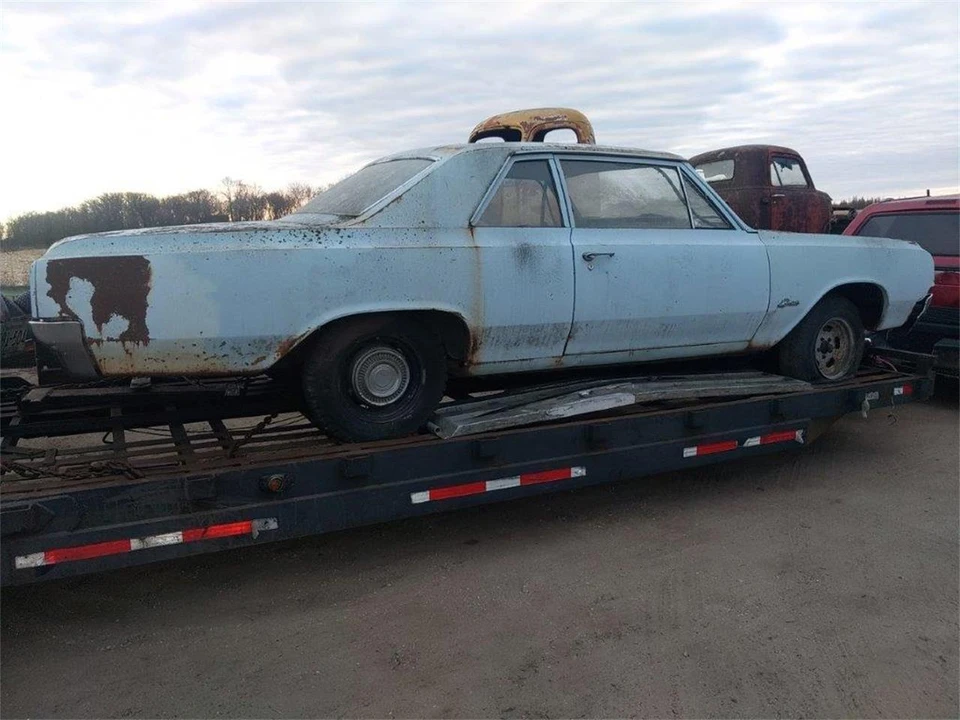 1964 Oldsmobile Cutlass 2nd Gen - Image 4 of 6